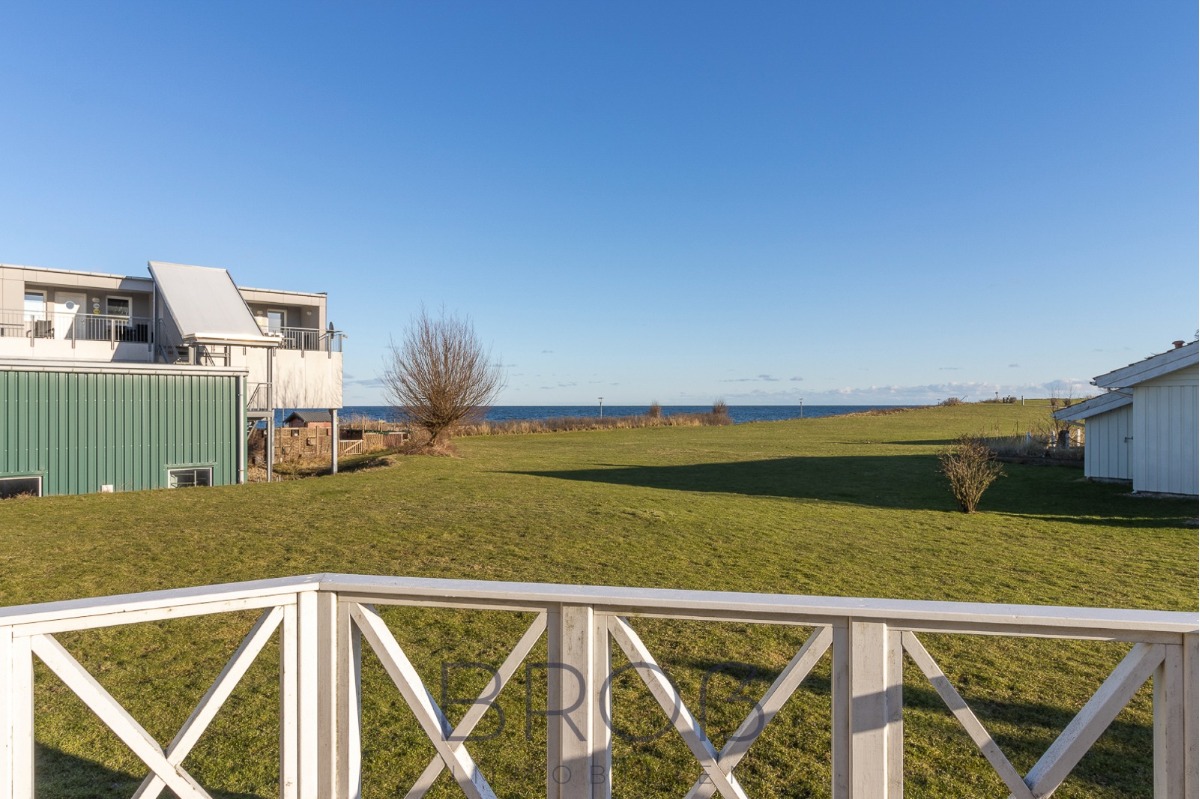 Schönhagen: Renditestarkes Ferienhaus mit 6 Schlafzimmern und saniertem Pool- und Wellnessbereich