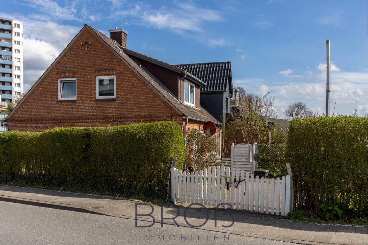 Wohnen auf 135 m² oder mit der Einliegerwohnung die Rate senken - Pelletheizung inklusive!