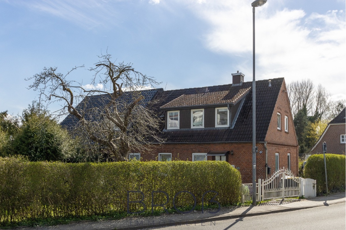 Wohnen auf 135 m² oder mit der Einliegerwohnung die Rate senken - Pelletheizung inklusive!