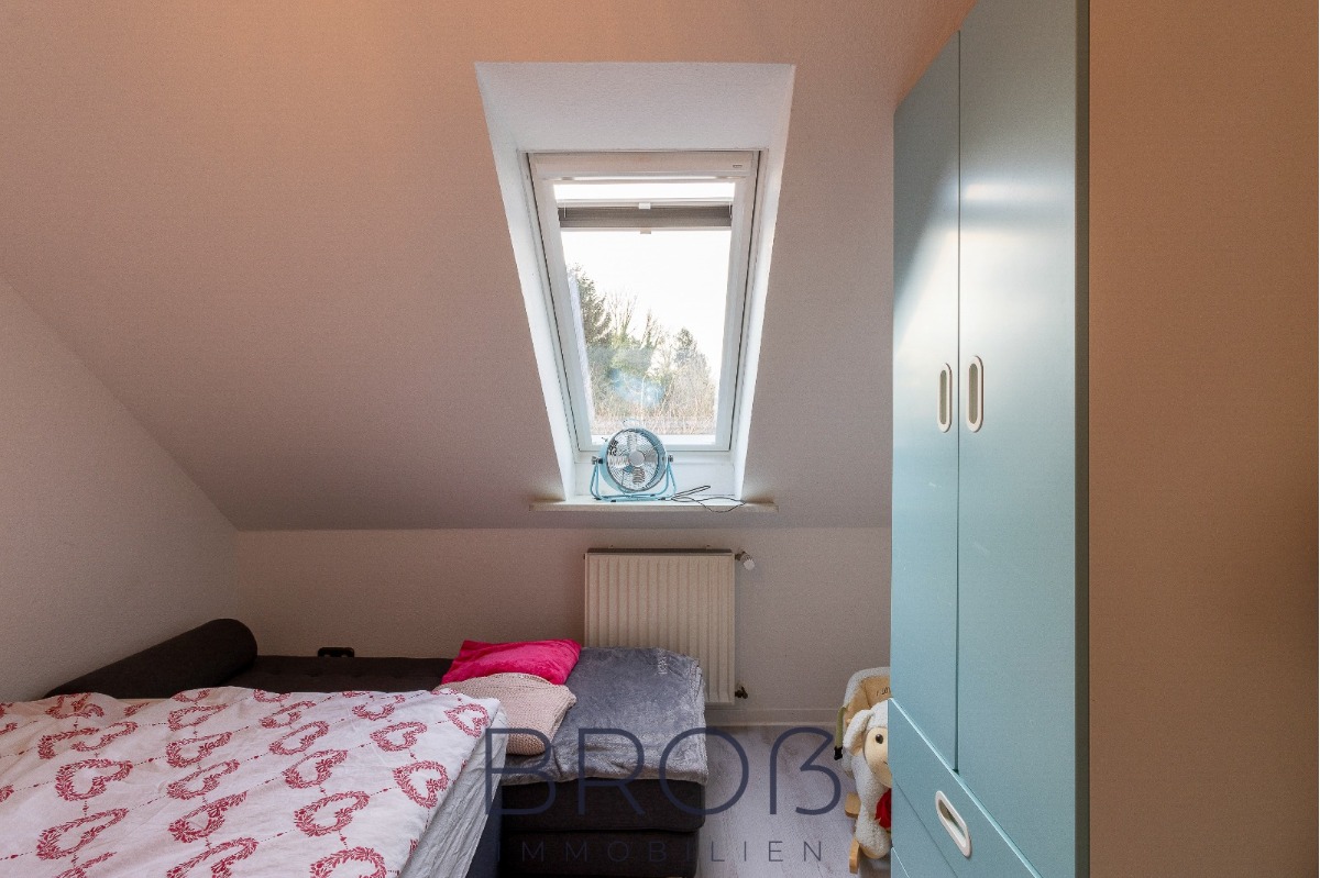 Wohnen auf 135 m² oder mit der Einliegerwohnung die Rate senken - Pelletheizung inklusive!